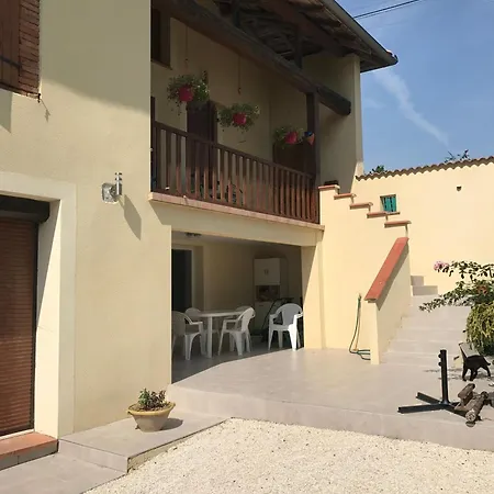 La Maison D'alice Casa de Férias